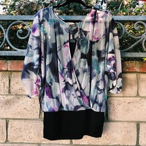 JENNIFER LOPEZ PURPLE FLORAL BLOUSE